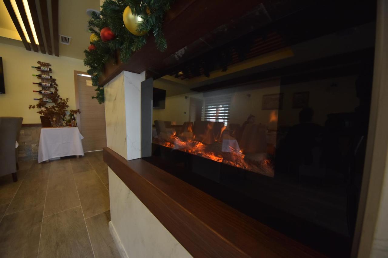 Hotel Luznjanin Restoran I Sobe Josanicka Banja Exterior foto